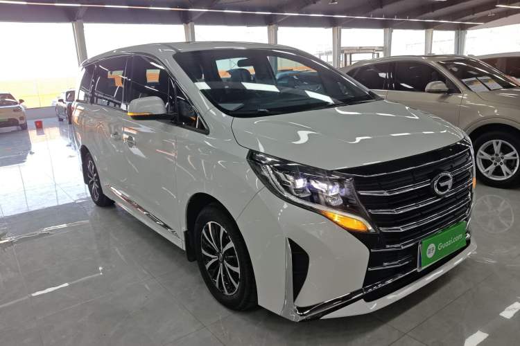 Used GAC Trumpchi M8 2023 Lingxiu Series 390T Luxury Edition Front Right 45 Deg