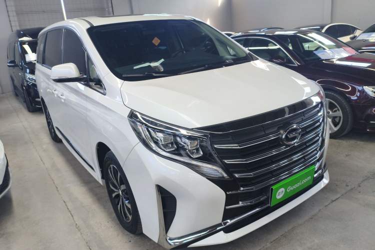 Used GAC Trumpchi M8 2023 Lingxiu Series 390T Luxury Edition Front Right 45 Deg