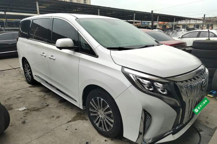 Used GAC Trumpchi M8 2023 Lingxiu Series 390T Prestige Edition Front Right 45 Deg