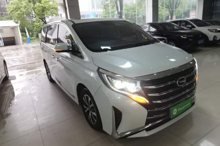 Used GAC Trumpchi M8 2023 Lingxiu Series 390T Deluxe Edition Front Right 45 Deg