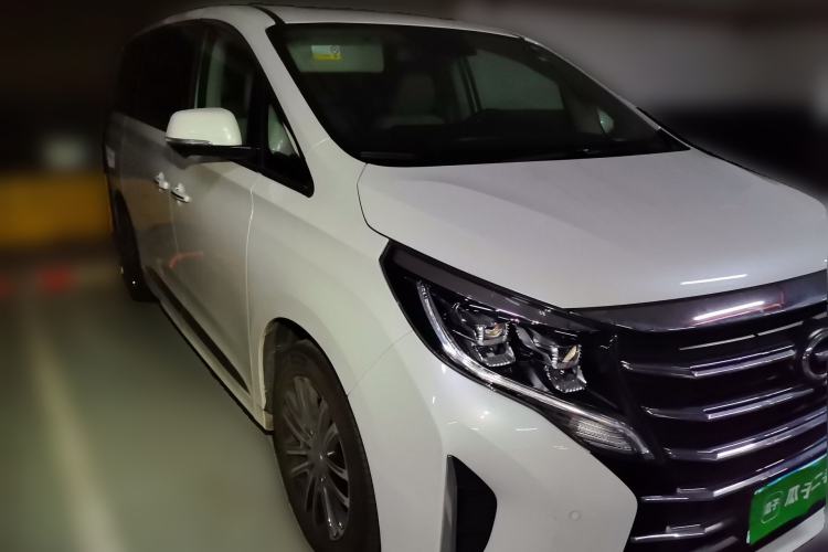 Used GAC Trumpchi M8 2023 Lingxiu Series 390T Ultimate Edition Front Right 45 Deg