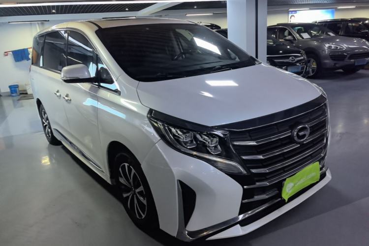Used GAC Trumpchi M8 2023 Lingxiu Series 390T Deluxe Edition Front Right 45 Deg