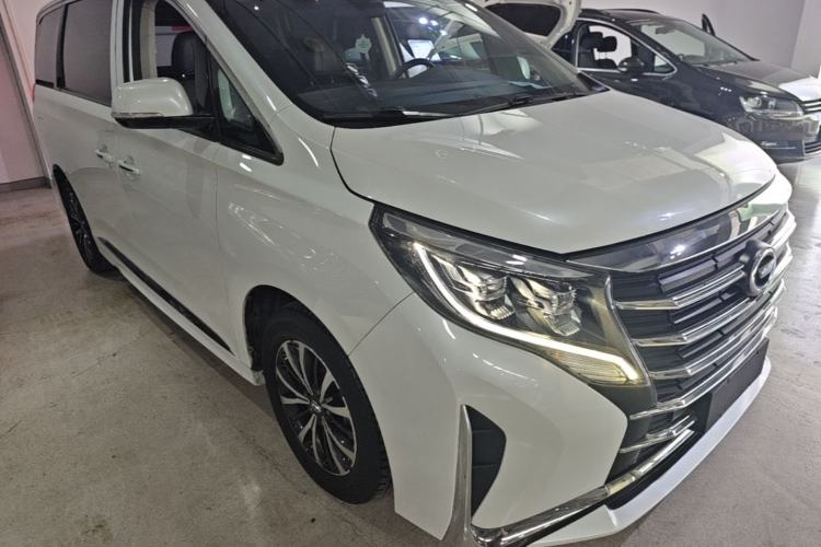 Used GAC Trumpchi M8 2023 Lingxiu Series 390T Deluxe Edition Front Right 45 Deg