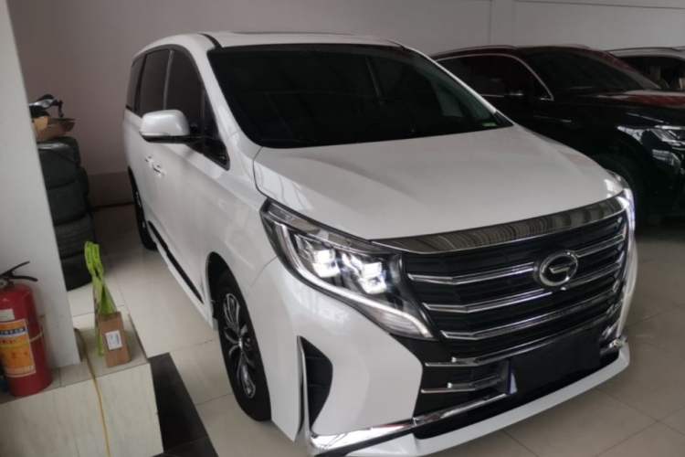 Used GAC Trumpchi M8 2023 Lingxiu Series 390T Deluxe Edition Front Right 45 Deg