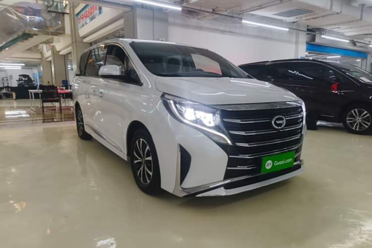 Used GAC Trumpchi M8 2023 Lingxiu Series 390T Luxury Edition Front Right 45 Deg