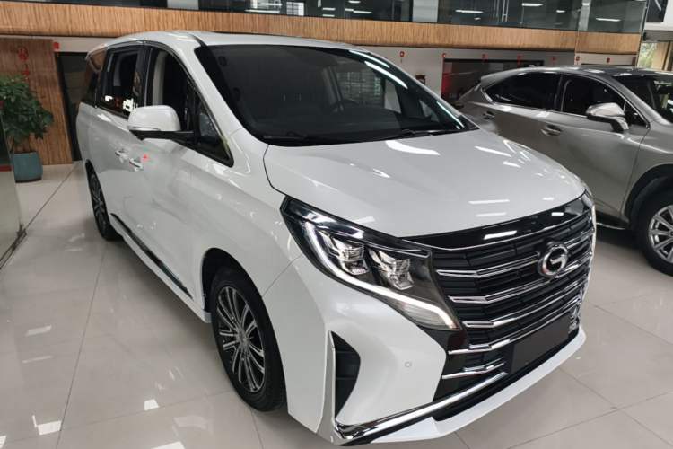 Used GAC Trumpchi M8 2023 Lingxiu Series 390T Prestige Edition Front Right 45 Deg
