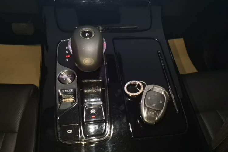 Used GAC Trumpchi M8 2023 Zongshi Series 400T Ultimate Edition Gear Lever