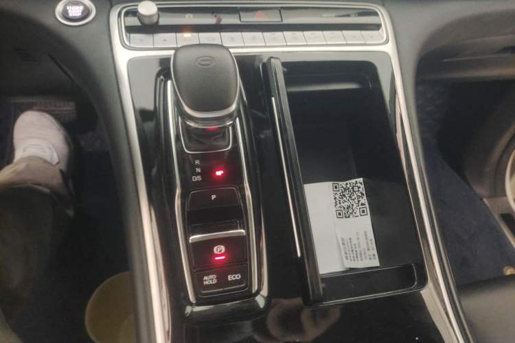 Used GAC Trumpchi M8 2023 Lingxiu Series 390T Luxury Edition Gear Lever