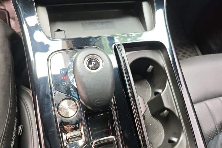 Used GAC Trumpchi M8 2023 Zongshi Series 400T Flagship Edition Gear Lever