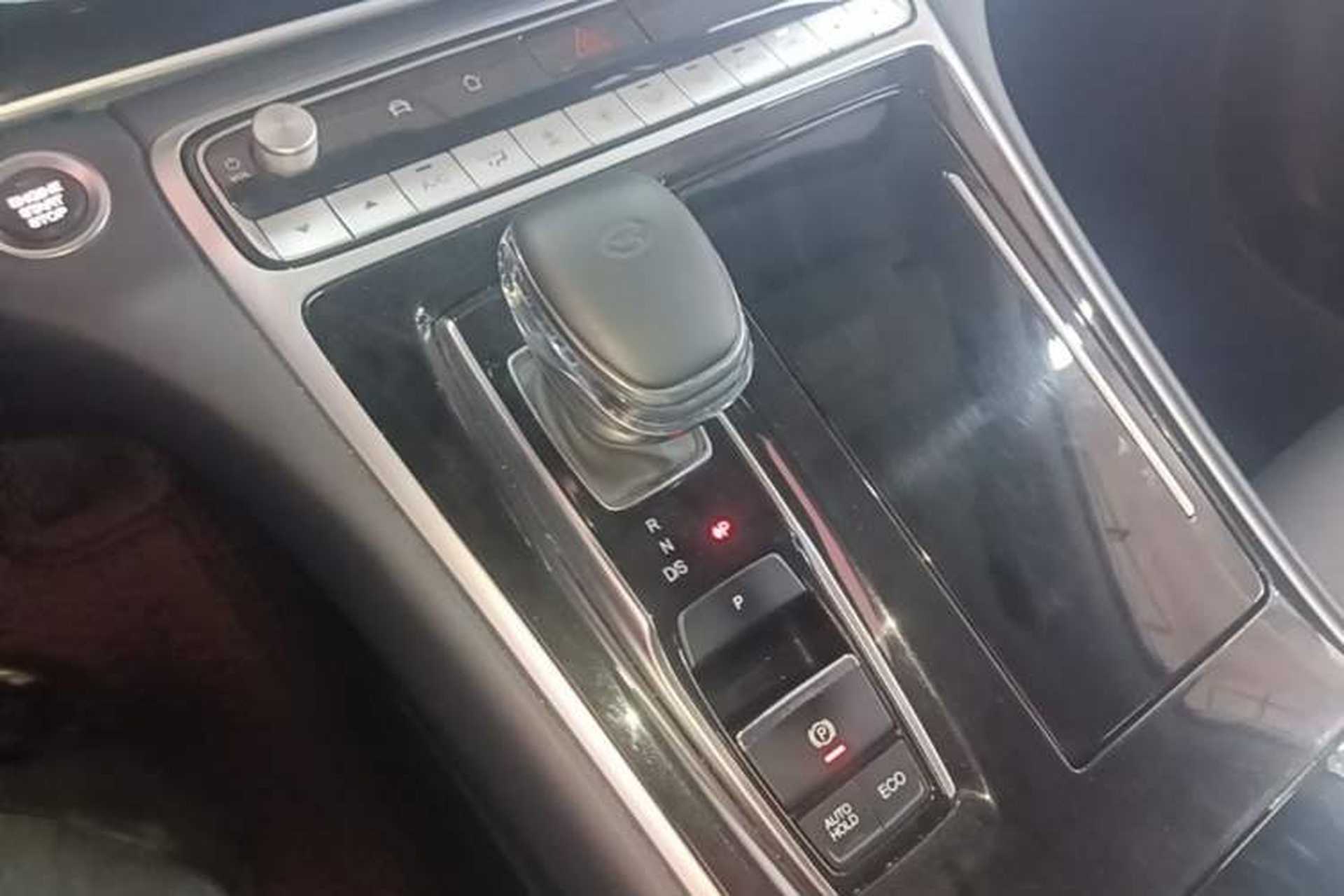 Used GAC Trumpchi M8 2023 Lingxiu Series 390T Luxury Edition Gear Lever