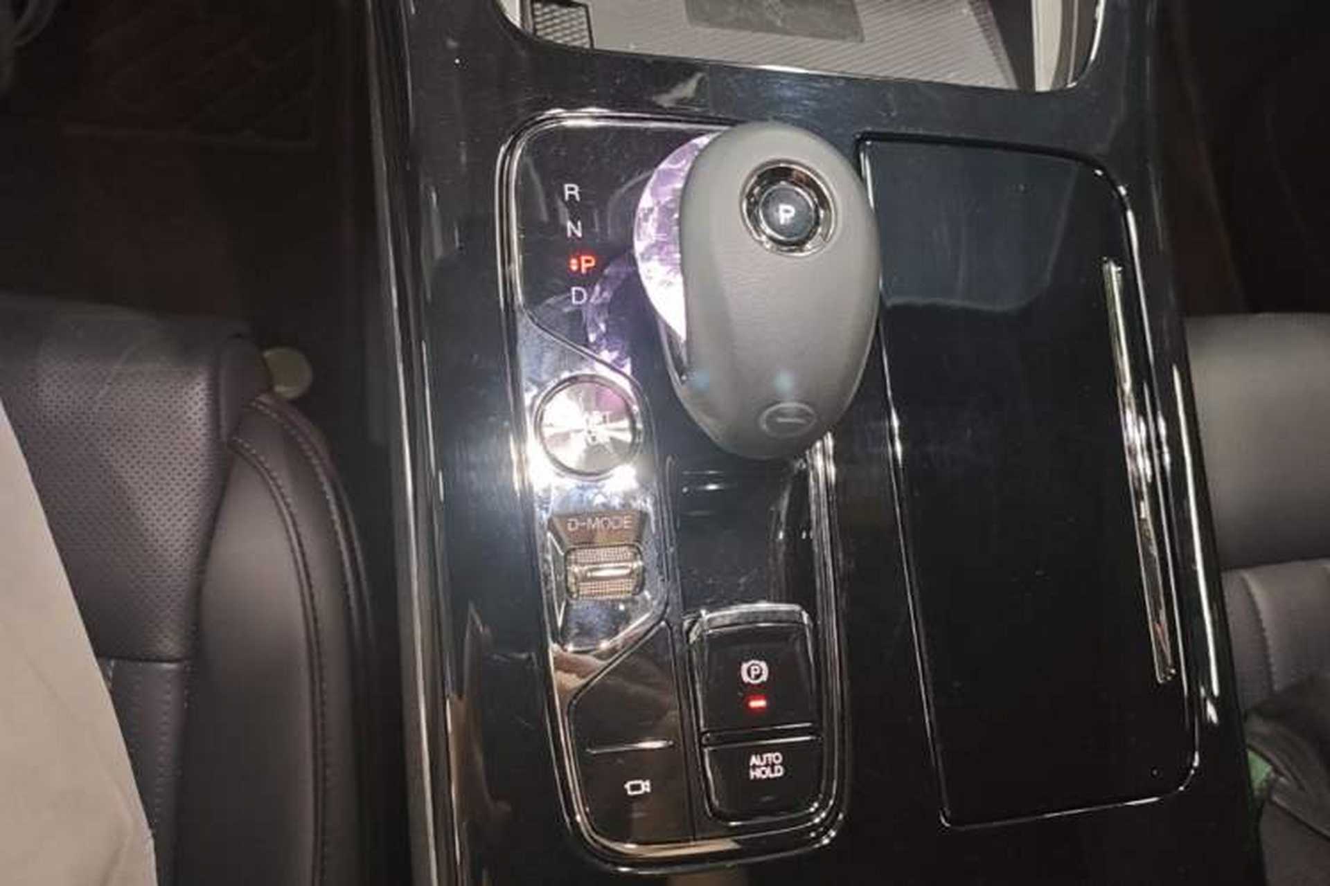 Used GAC Trumpchi M8 2023 Zongshi Series Dual-Motor Flagship Edition Gear Lever