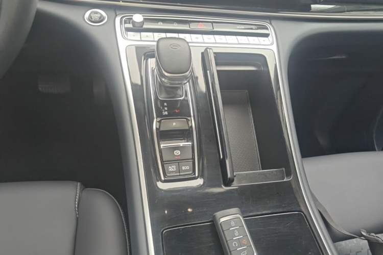 Used GAC Trumpchi M8 2023 Lingxiu Series 390T Luxury Edition Gear Lever