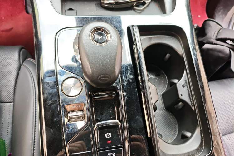 Used GAC Trumpchi M8 2023 Zongshi Series 400T Ultimate Edition Gear Lever