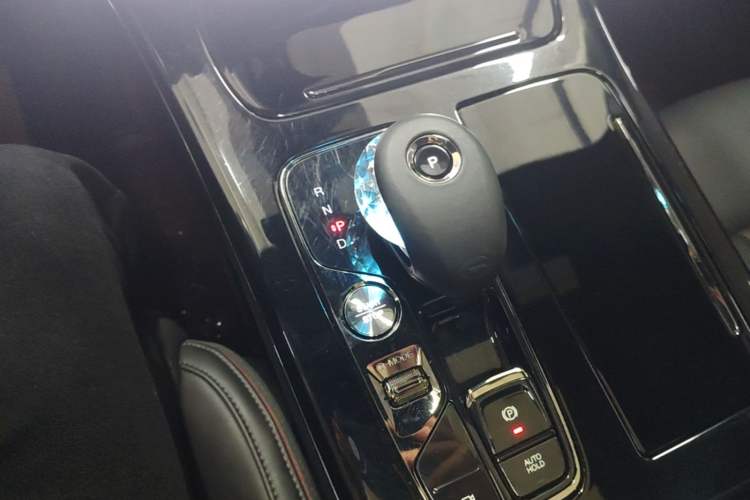 Used GAC Trumpchi M8 2023 Zongshi Series Dual-Motor Flagship Edition Gear Lever