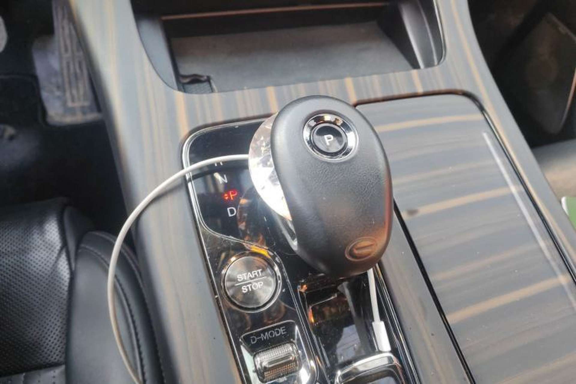 Used GAC Trumpchi M8 2023 Zongshi Series Dual-Motor Flagship Edition Gear Lever