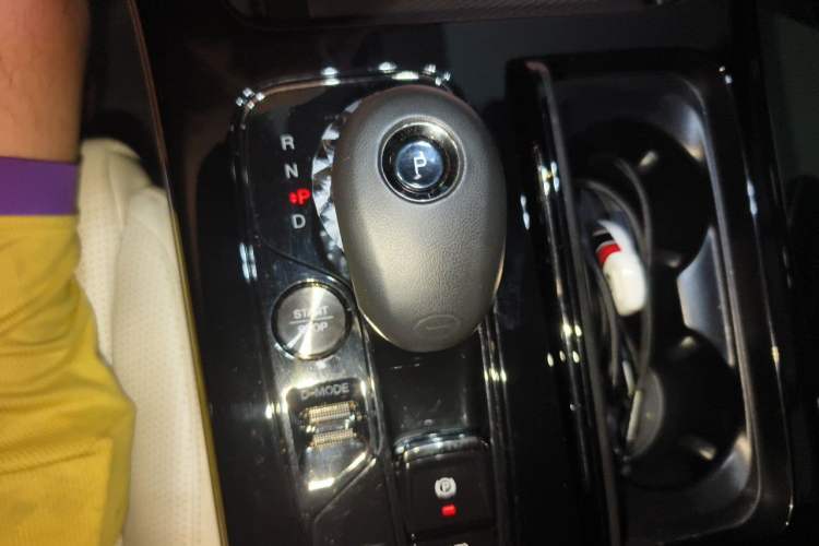 Used GAC Trumpchi M8 2023 Zongshi Series Dual-Motor YuZun Edition Gear Lever