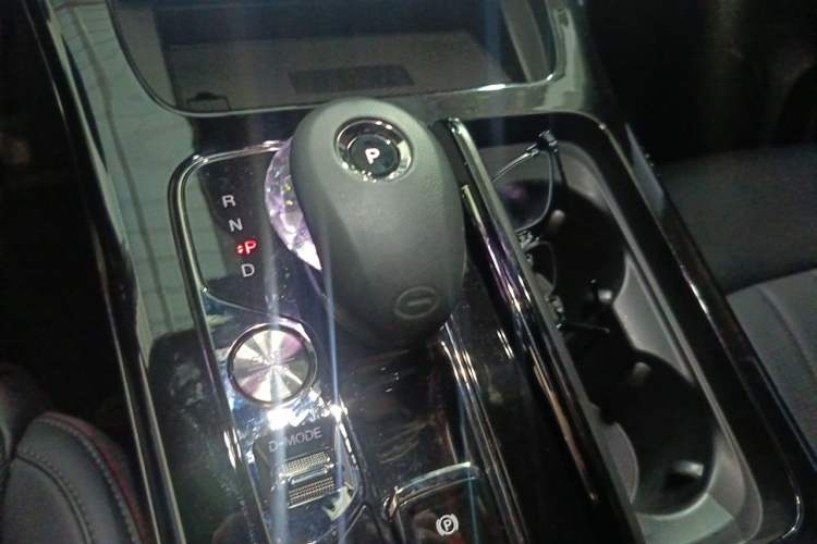 Used GAC Trumpchi M8 2023 Zongshi Series 400T Flagship Edition Gear Lever