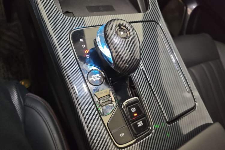 Used GAC Trumpchi M8 2023 Zongshi Series Dual-Motor Supreme Edition Gear Lever