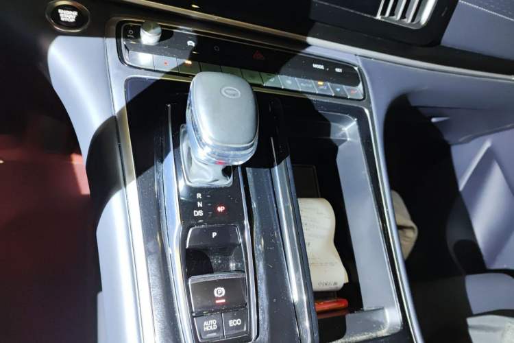 Used GAC Trumpchi M8 2023 Lingxiu Series 390T Deluxe Edition Gear Lever