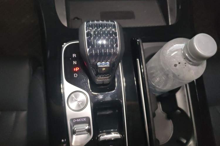 Used GAC Trumpchi M8 2023 Zongshi Series 400T Ultimate Edition Gear Lever