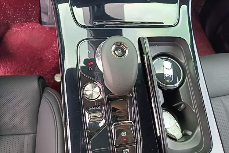 Used GAC Trumpchi M8 2023 Zongshi Series Dual-Motor Flagship Edition Gear Lever