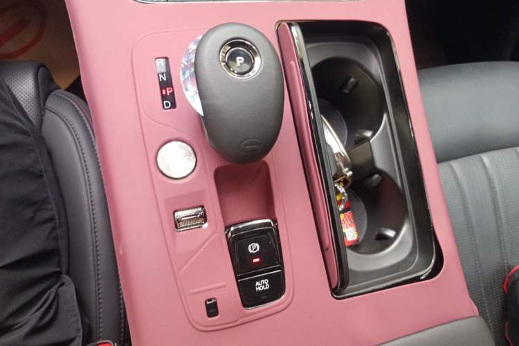 Used GAC Trumpchi M8 2023 Zongshi Series 400T Flagship Edition Gear Lever