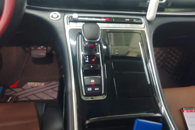 Used GAC Trumpchi M8 2023 Lingxiu Series 390T Luxury Edition Gear Lever