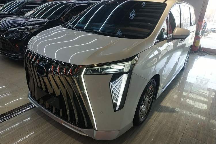 Ojetý GAC Trumpchi M8 2023 Zongshi Series 400T Flagship Edition Guazi used car, China used car export, Used car for sale, Used  cars, Cheapest cars for sale