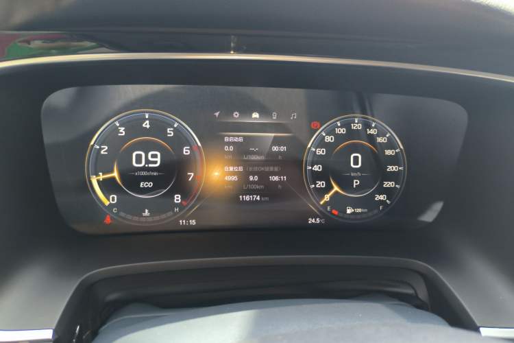 Used GAC Trumpchi M8 2023 Master Series 390T Prestige Edition Instrument Cluster