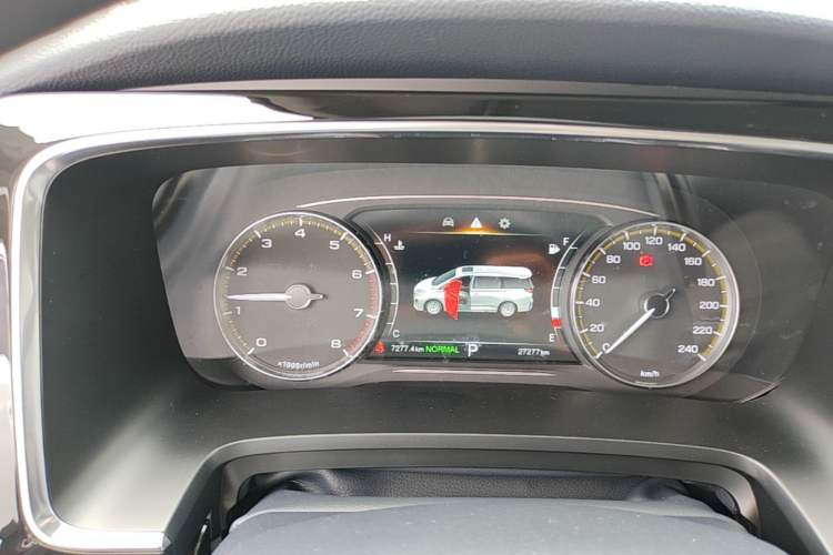 Used GAC Trumpchi M8 2023 Lingxiu Series 390T Luxury Edition Instrument Cluster
