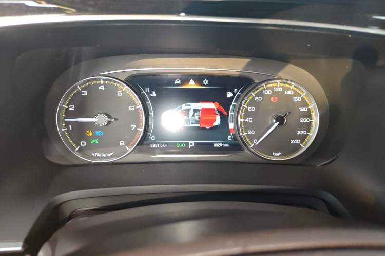 Used GAC Trumpchi M8 2023 Lingxiu Series 390T Deluxe Edition Instrument Cluster