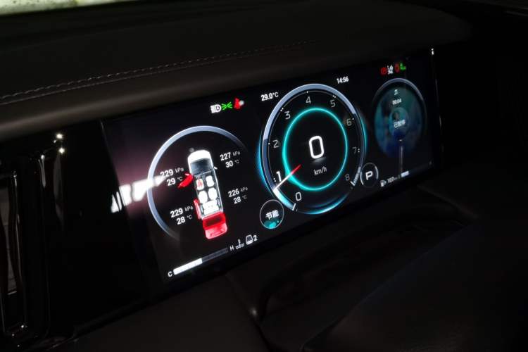 Used GAC Trumpchi M8 2023 Zongshi Series 400T Flagship Edition Instrument Cluster