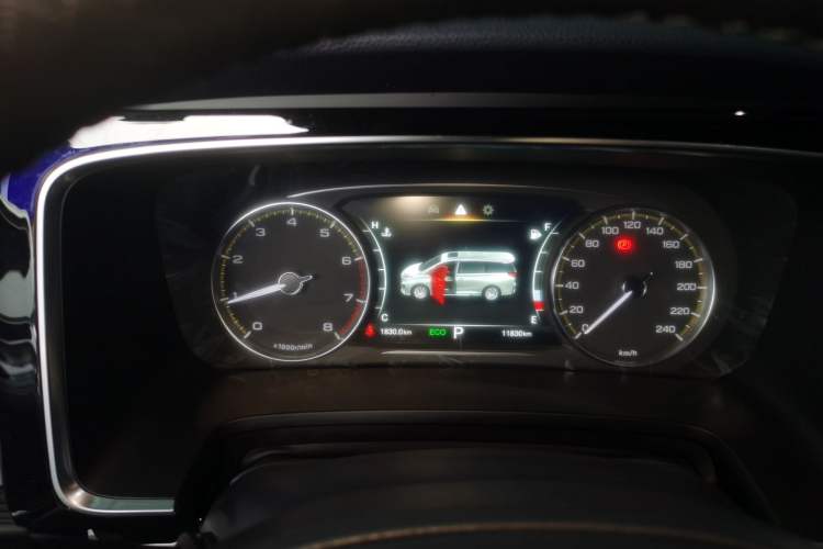Used GAC Trumpchi M8 2023 Lingxiu Series 390T Deluxe Edition Instrument Cluster