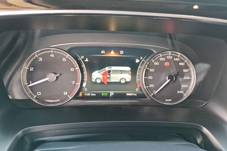 Used GAC Trumpchi M8 2023 Lingxiu Series 390T Deluxe Edition Instrument Cluster
