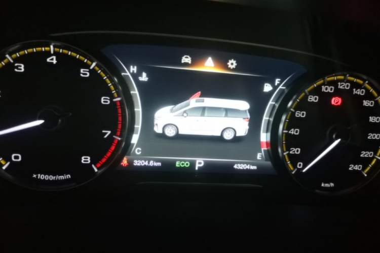 Used GAC Trumpchi M8 2023 Lingxiu Series 390T Deluxe Edition Instrument Cluster