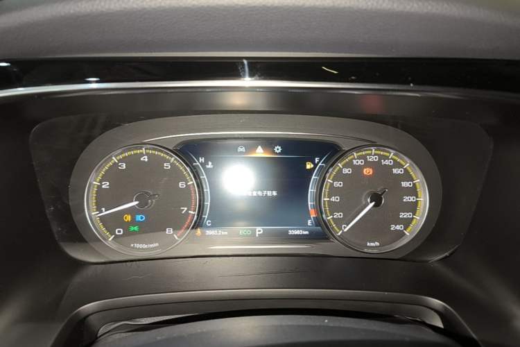 Used GAC Trumpchi M8 2023 Lingxiu Series 390T Luxury Edition Instrument Cluster