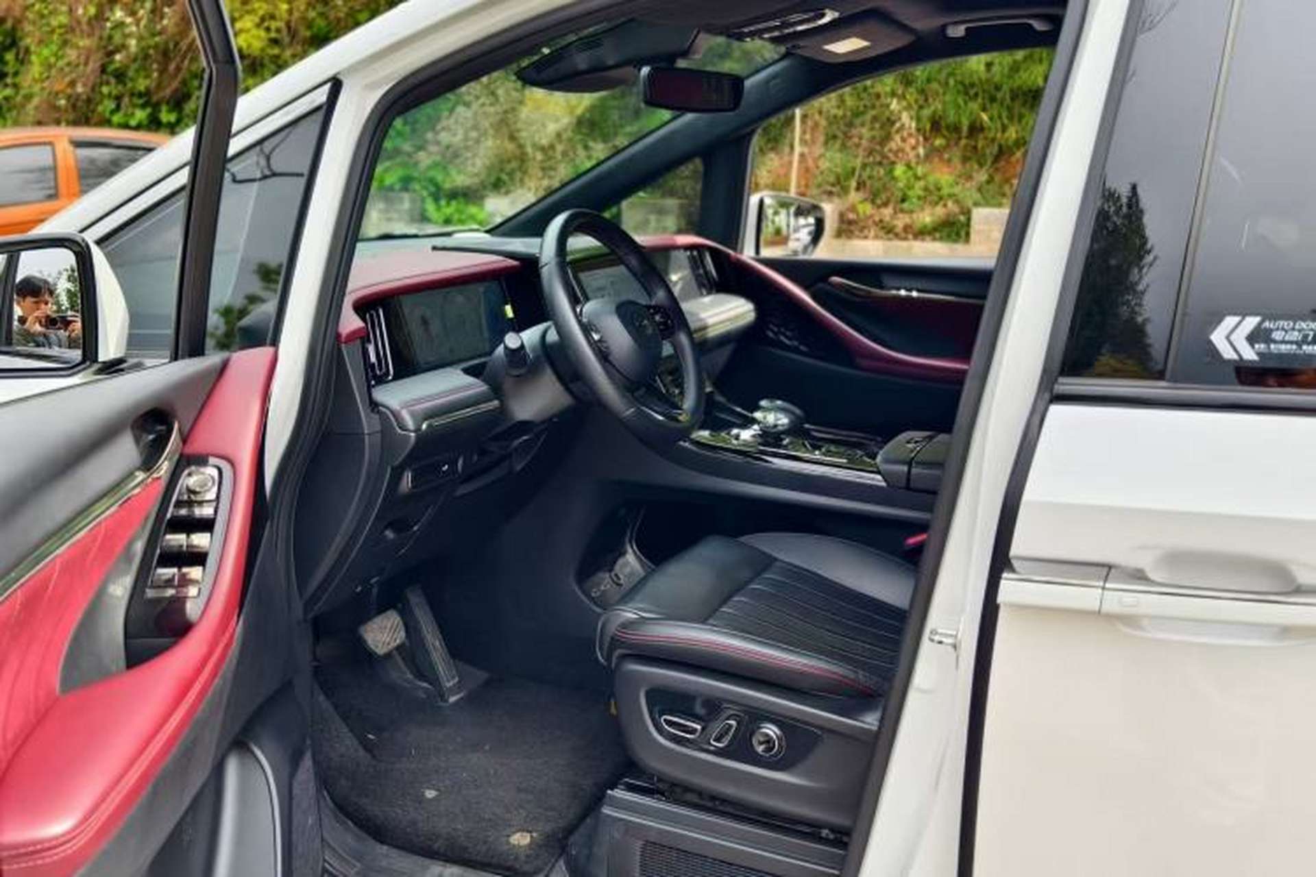 Used GAC Trumpchi M8 2023 Zongshi Series 400T Ultimate Edition Interior 1