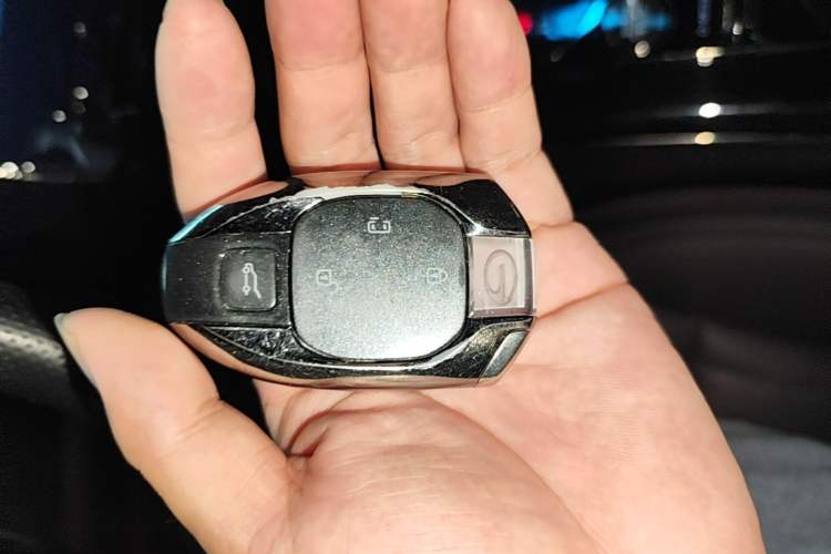 Used GAC Trumpchi M8 2023 Zongshi Series Dual-Motor Flagship Edition Interior 1