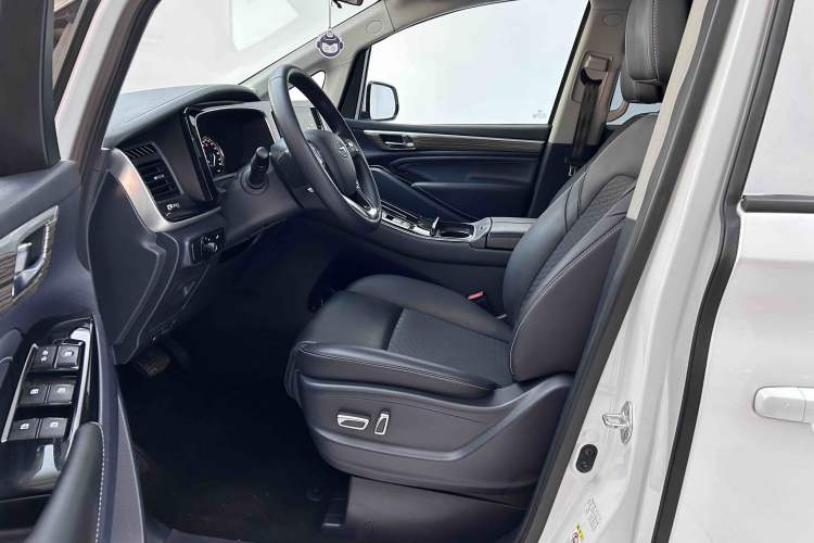 Used GAC Trumpchi M8 2023 Lingxiu Series 390T Deluxe Edition Interior 1