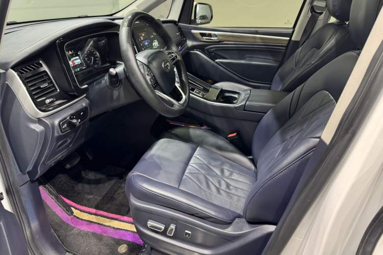 Used GAC Trumpchi M8 2023 Lingxiu Series 390T Deluxe Edition Interior 1