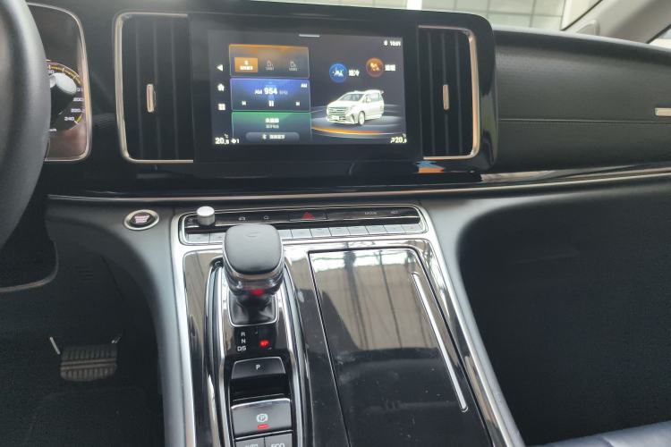 Used GAC Trumpchi M8 2023 Lingxiu Series 390T Luxury Edition Interior 11