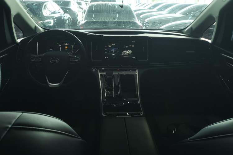 Used GAC Trumpchi M8 2023 Lingxiu Series 390T Luxury Edition Interior 2