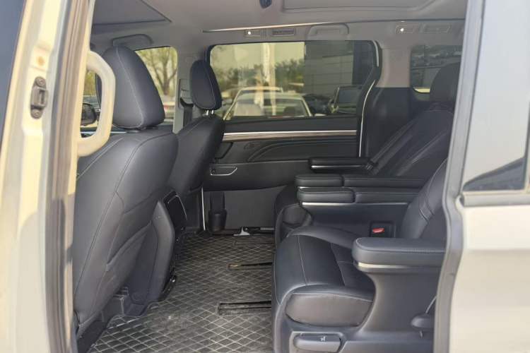 Used GAC Trumpchi M8 2023 Lingxiu Series 390T Prestige Edition Interior 2