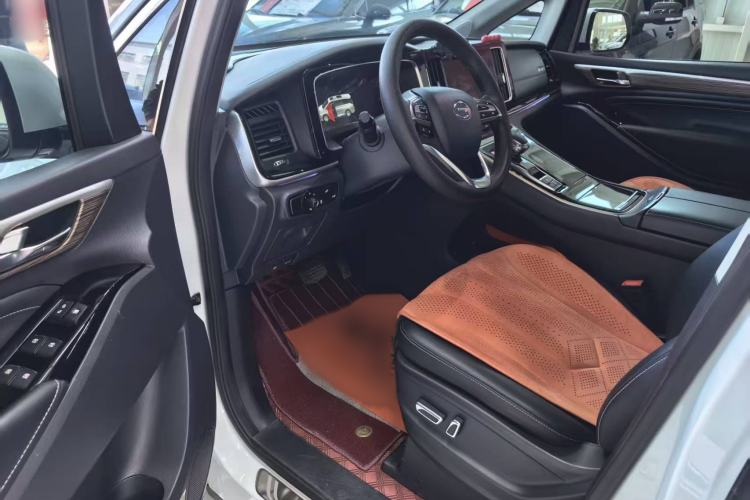 Used GAC Trumpchi M8 2023 Lingxiu Series 390T Prestige Edition Interior 2
