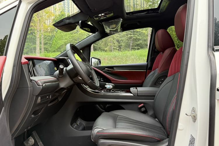 Used GAC Trumpchi M8 2023 Zongshi Series 400T Ultimate Edition Interior 2