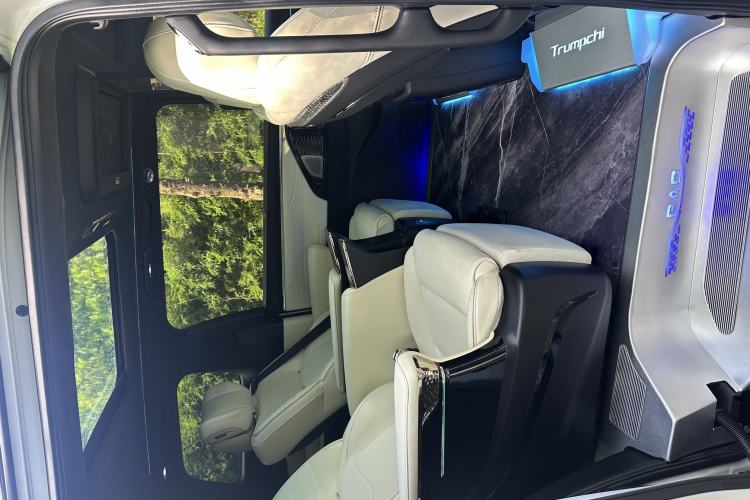 Used GAC Trumpchi M8 2023 Zongshi Series Dual-Motor YuZun Edition Interior 2