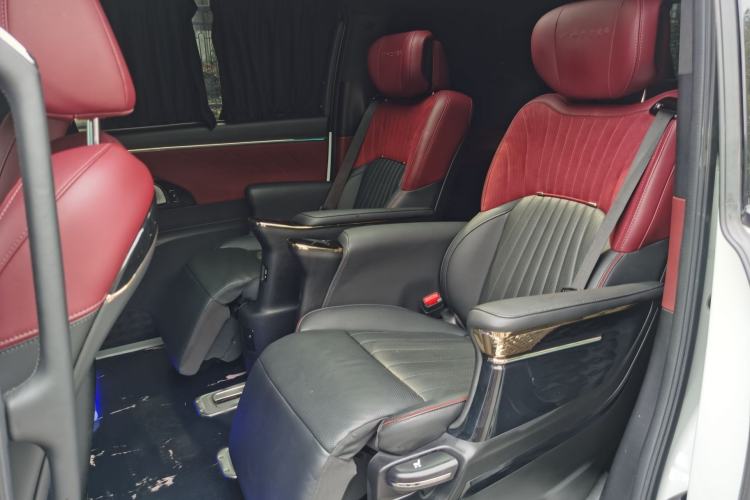 Used GAC Trumpchi M8 2023 Zongshi Series 400T Ultimate Edition Interior 2