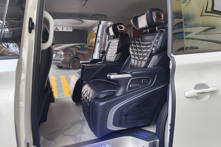 Used GAC Trumpchi M8 2023 Lingxiu Series 390T Luxury Edition Interior 2