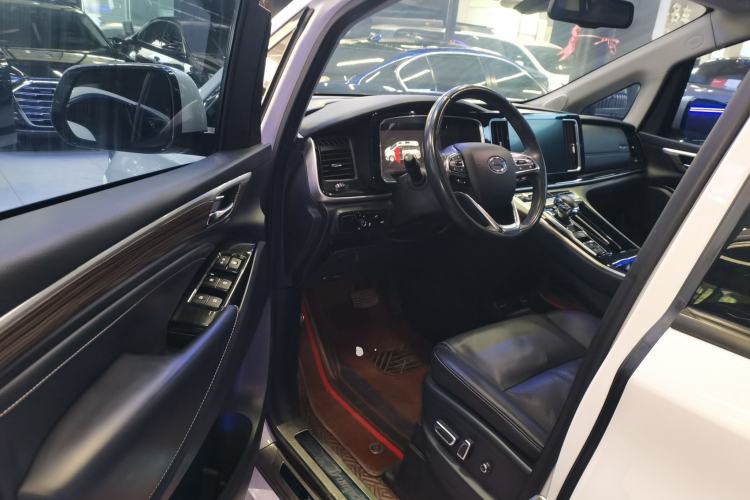 Used GAC Trumpchi M8 2023 Lingxiu Series 390T Prestige Edition Interior 3