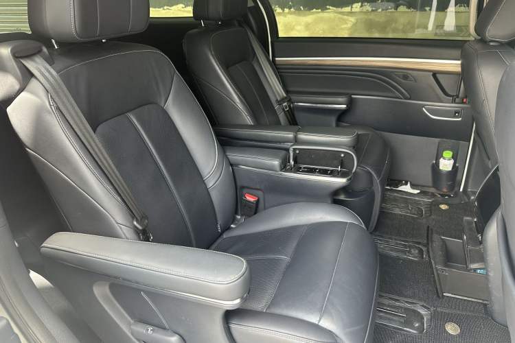 Used GAC Trumpchi M8 2023 Lingxiu Series 390T Prestige Edition Interior 3
